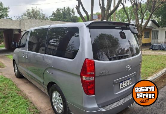 Utilitarios - Hyundai H1 2.5 CRDI Premiun 2017 Diesel 180000Km - En Venta