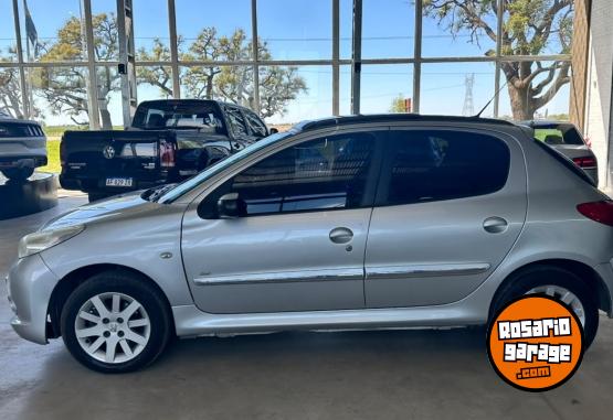 Autos - Peugeot 207 COMPACT FELINE 1.4 HD 2013 Diesel 166097Km - En Venta