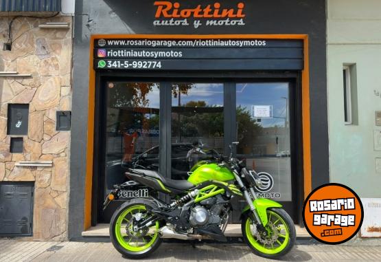 Motos - Benelli 302 s 2022 Nafta 22600Km - En Venta