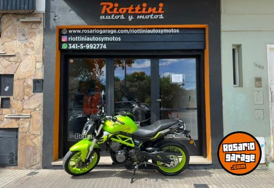 Motos - Benelli 302 s 2022 Nafta 22600Km - En Venta