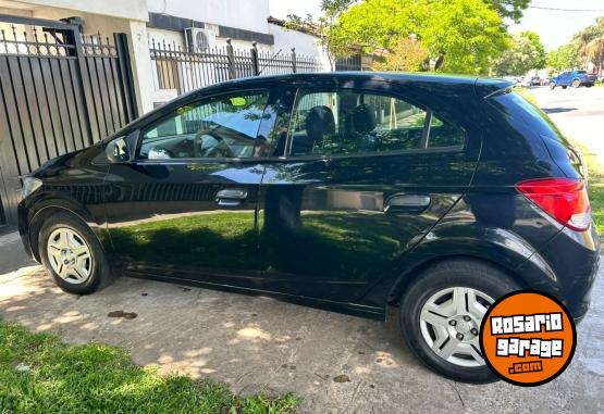 Autos - Chevrolet Onix 2017 Nafta 121000Km - En Venta