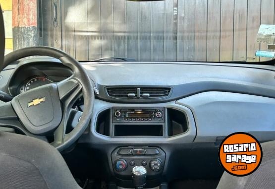 Autos - Chevrolet Onix 2017 Nafta 121000Km - En Venta