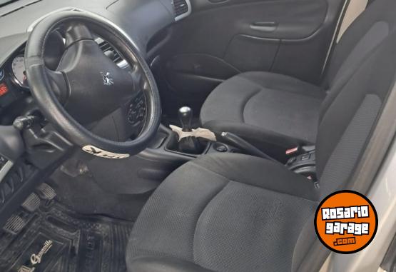 Autos - Peugeot 207 compac Allure 2013 Nafta 169000Km - En Venta