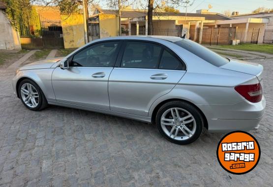 Autos - Mercedes Benz C250 2013 Nafta 211000Km - En Venta