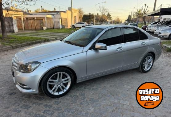 Autos - Mercedes Benz C250 2013 Nafta 211000Km - En Venta