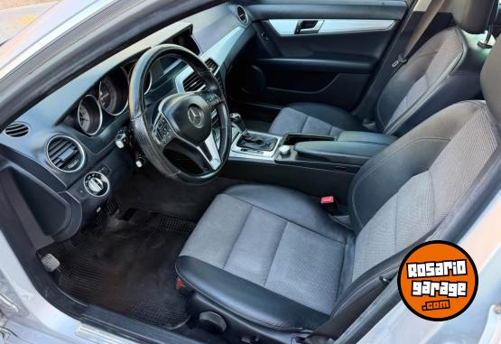 Autos - Mercedes Benz C250 2013 Nafta 211000Km - En Venta