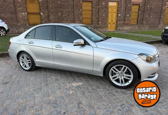 Autos - Mercedes Benz C250 2013 Nafta 211000Km - En Venta