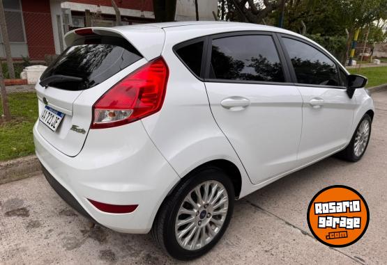 Autos - Ford Fiesta 2016 Nafta 88000Km - En Venta