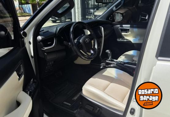 Camionetas - Toyota Sw4 diamond 2.8 2022 Diesel 70000Km - En Venta