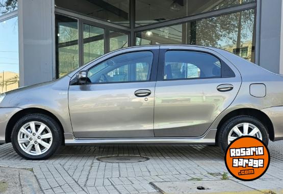 Autos - Toyota ETIOS XLS 1.5N 6MT 2018 Nafta 89000Km - En Venta