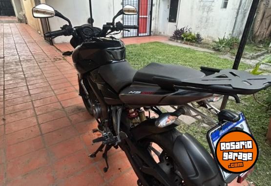 Motos - Bajaj Rouser NS 200 2021 Nafta 15000Km - En Venta