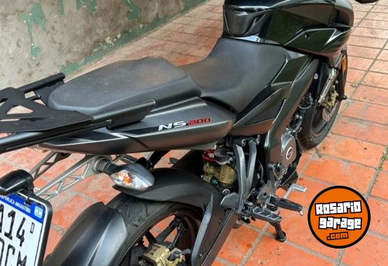 Motos - Bajaj Rouser NS 200 2021 Nafta 15000Km - En Venta