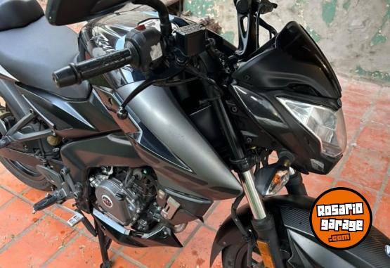 Motos - Bajaj Rouser NS 200 2021 Nafta 15000Km - En Venta