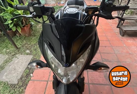 Motos - Bajaj Rouser NS 200 2021 Nafta 15000Km - En Venta