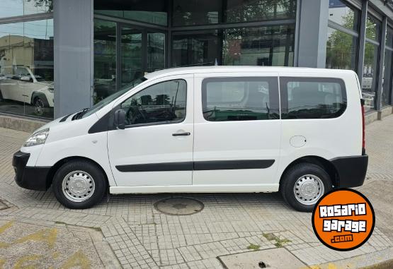 Utilitarios - Peugeot EXPERT HDI CONFORT 8 ASI 2013 Nafta 140000Km - En Venta
