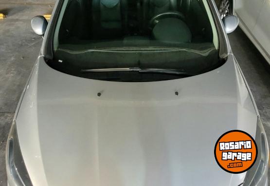 Autos - Peugeot 308 Feline HDI 2015 Diesel 200000Km - En Venta