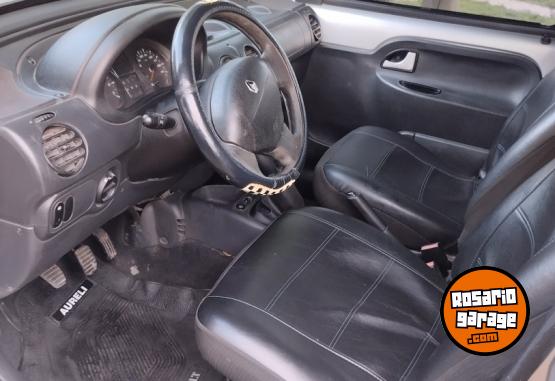Utilitarios - Renault Kangoo 2014 GNC 230000Km - En Venta
