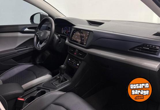 Autos - Volkswagen Taos Comfortline 2025 Nafta 28000Km - En Venta