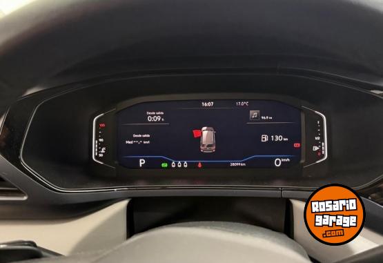 Autos - Volkswagen Taos Comfortline 2025 Nafta 28000Km - En Venta
