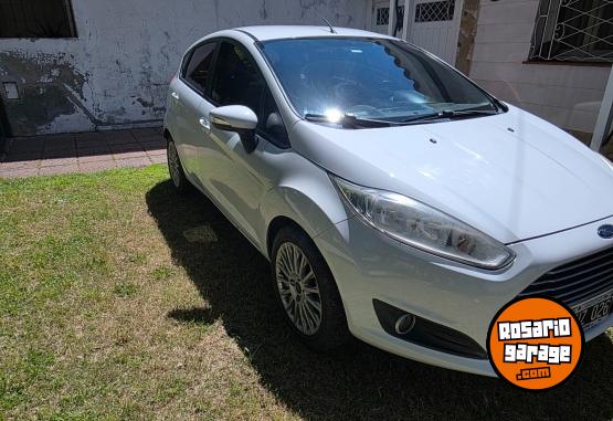 Autos - Ford Fiesta se 2014 Nafta 127000Km - En Venta