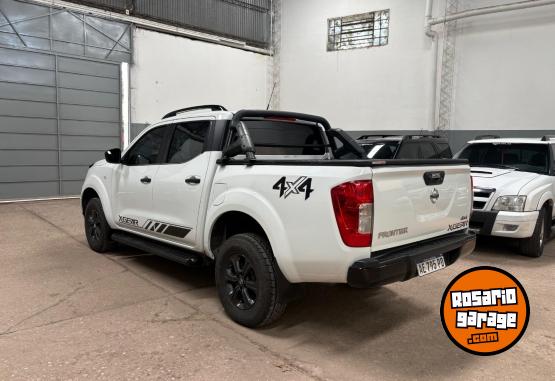 Camionetas - Nissan Frontier XGEAR 2021 Diesel 130000Km - En Venta