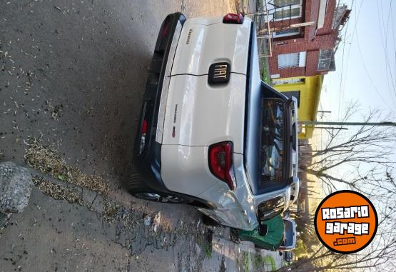 Camionetas - Fiat Volcano 4x4 AT9 DIESEL 2017 Diesel 121000Km - En Venta