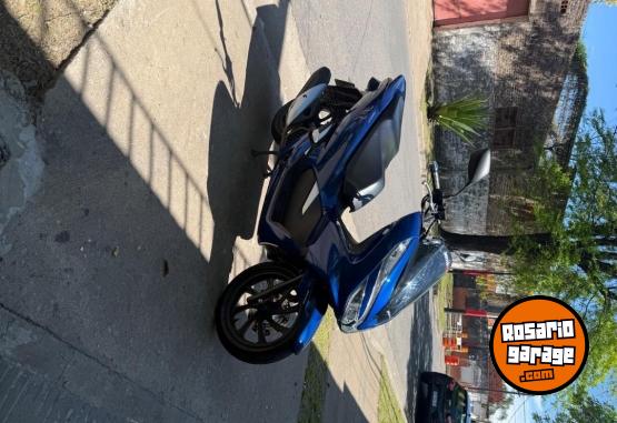 Motos - Honda Pcx 2021 Nafta 20500Km - En Venta