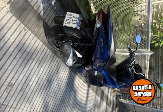 Motos - Honda Pcx 2021 Nafta 20500Km - En Venta