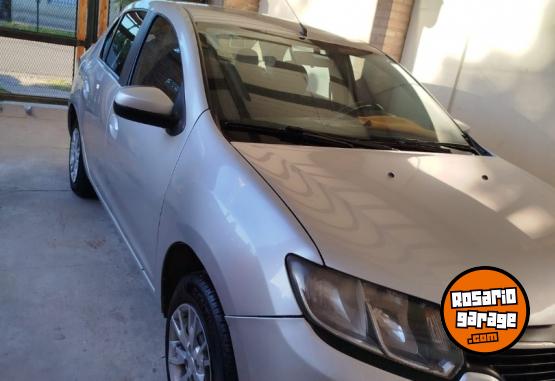 Autos - Renault Logan 2016 GNC 342000Km - En Venta
