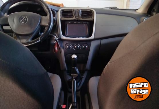 Autos - Renault Logan 2016 GNC 342000Km - En Venta