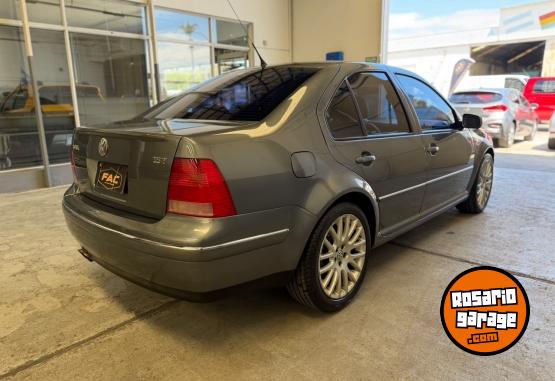 Autos - Volkswagen Bora 1.8T Highline 2007 Nafta 187000Km - En Venta