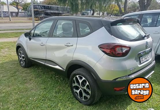 Autos - Renault Captur Intense cvt 2019 Nafta 68000Km - En Venta