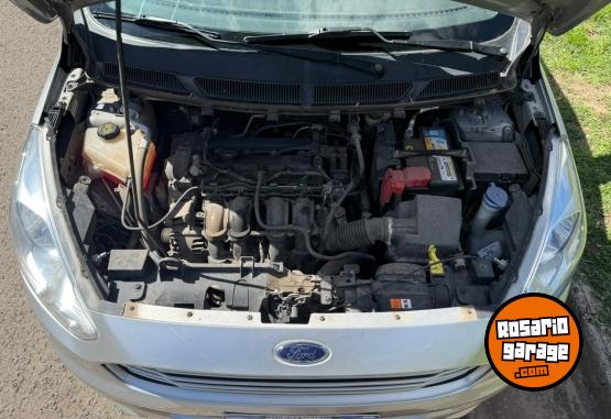 Autos - Ford Ka Sedan S 2017 Nafta 117000Km - En Venta