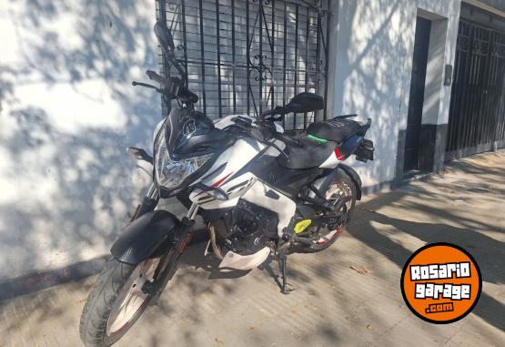 Motos - Bajaj Rouser NS 200 2023 Nafta 17863Km - En Venta