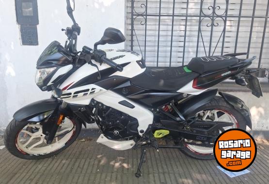 Motos - Bajaj Rouser NS 200 2023 Nafta 17863Km - En Venta