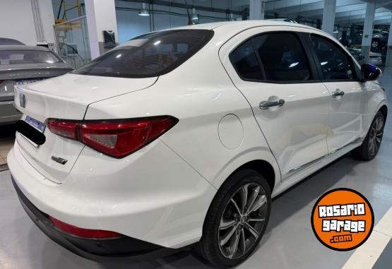 Autos - Fiat CRONOS 1.8 PRECISION 2021 Nafta 86000Km - En Venta