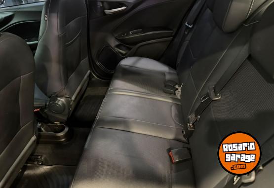 Autos - Fiat CRONOS 1.8 PRECISION 2021 Nafta 86000Km - En Venta