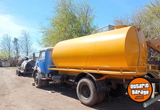 Camiones y Grúas - Vendo - En Venta