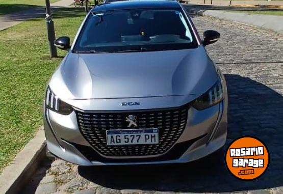 Autos - Peugeot 208 Feline 2024 Nafta 32600Km - En Venta