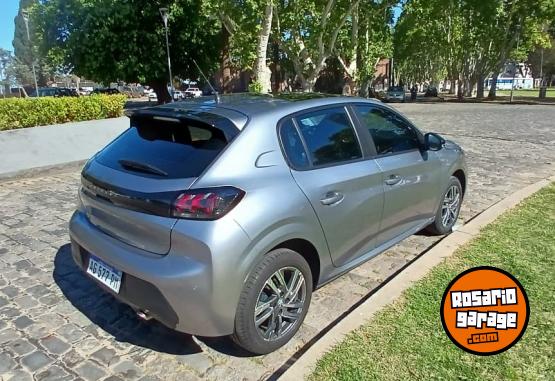 Autos - Peugeot 208 Feline 2024 Nafta 32600Km - En Venta