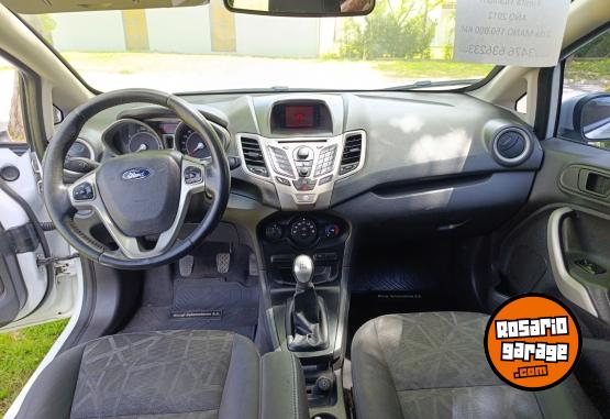 Autos - Ford Fiesta titanium 2012 Nafta 159000Km - En Venta