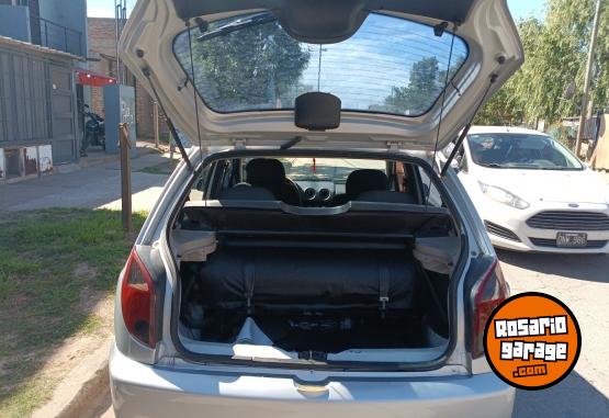Autos - Chevrolet Corsa celta LT 2013 GNC 300000Km - En Venta
