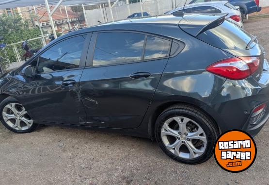 Autos - Chevrolet Cruze 1.4 LT 5 ptas 2017 Nafta 118000Km - En Venta