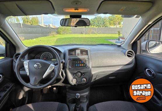 Autos - Nissan Versa Sense Pure Drive 2016 GNC 140000Km - En Venta