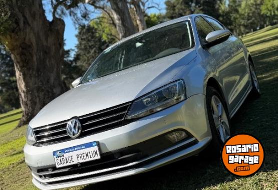 Autos - Volkswagen Vento 2.5 Luxury 2016 Nafta 210000Km - En Venta