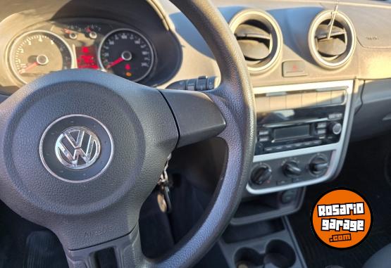Autos - Volkswagen Voyage 2016 Nafta 45100Km - En Venta