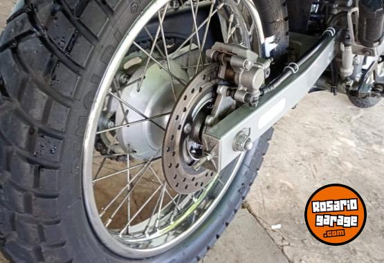Motos - Honda Falc�n 400 2012 Nafta 31000Km - En Venta