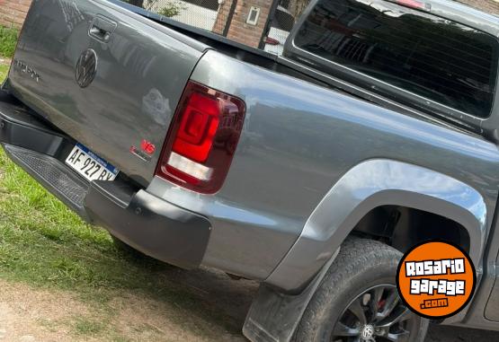 Camionetas - Volkswagen Amarok comfortline 4x4 au 2023 Diesel 67300Km - En Venta