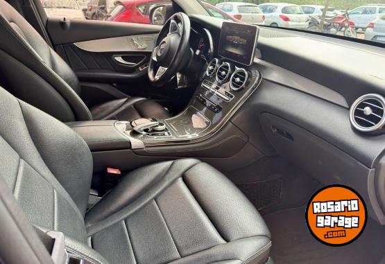 Camionetas - Mercedes Benz GLC 300 2017 Nafta 142000Km - En Venta