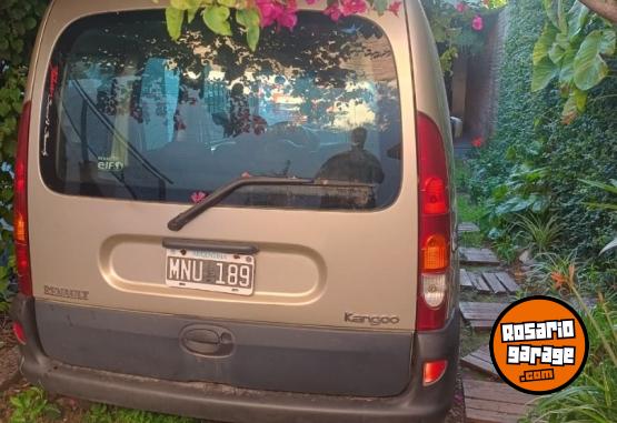 Utilitarios - Renault Authentic Plus 5 asientos 2013 Nafta 173000Km - En Venta